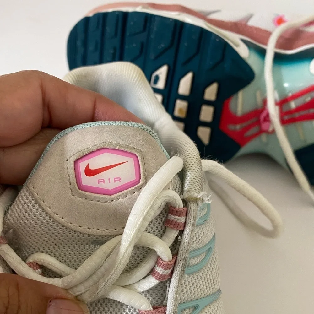 Nike Air Max Plus Big Boy 6Y